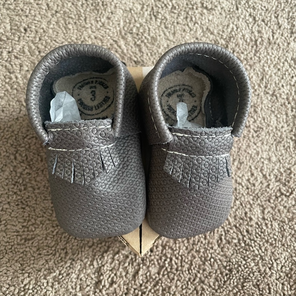 NEW Freshly Picked Baby Moccasins Gray